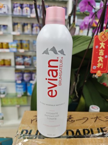 法國伊雲EVIAN保濕噴霧400ml