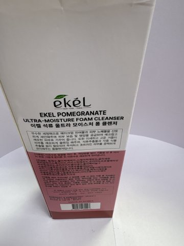 EKEL韓國石榴洗面乳180ML