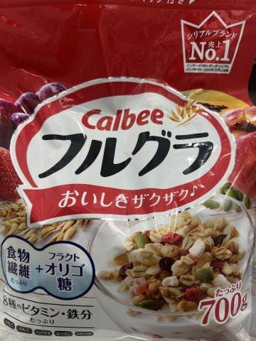 Calbee卡樂B水果燕麥片