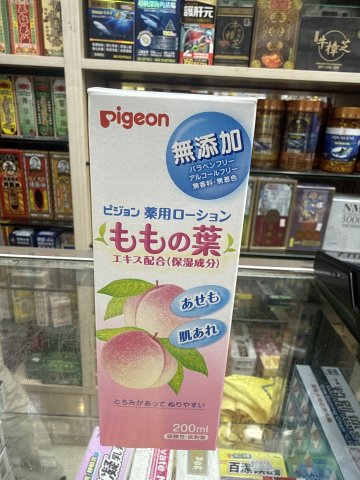 PIGEON貝親桃子爽膚水200ml