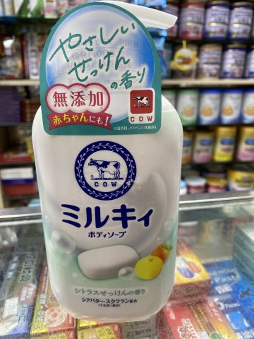 COW牛乳石鹼沐浴露500ML(柚子皂香)