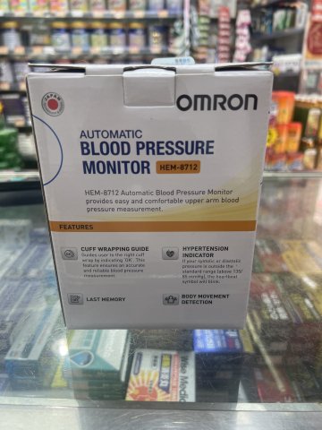 Omron 歐姆龍手臂式血壓計 標準版（HEM-8712）